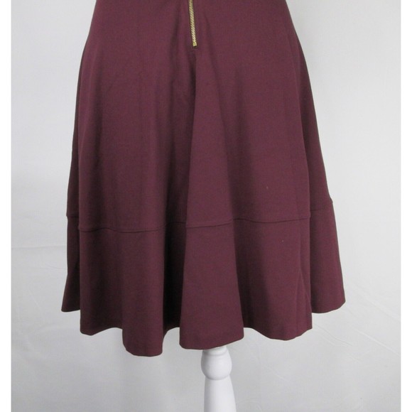 bar lll Maroon Mini Dress S Form Fitting Gold Back Zipper Rayon Blend R155 - Picture 8 of 9